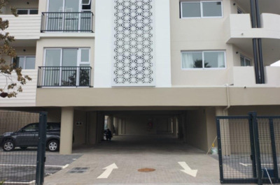 2 Bedroom Apartment / Flat to Rent in Table View, Blouberg