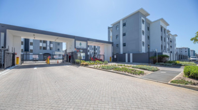 2 Bedroom Apartment to Rent in Ihlathi Estate, Parklands