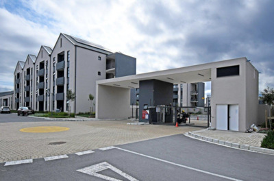 2 Bedroom Apartment / Flat to Rent in Parklands North