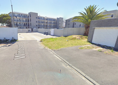2 Bedroom Apartment / Flat to Rent in Ottery East, Ottery.